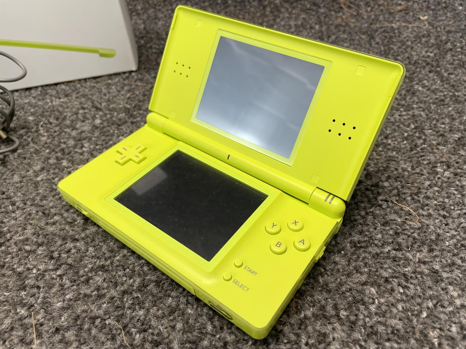 Nintendo DS Lite Lime Green In Original Box Untested But Looks To Be