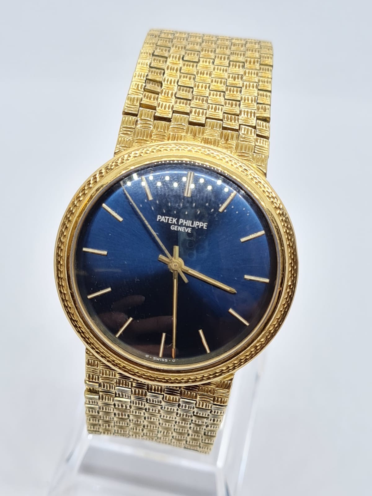 PATEK PHILIPPE GENEVE gent watch with blue face and 18k gold strap,36mm ...