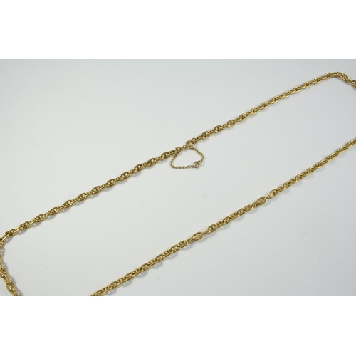 1067 - AN 18CT GOLD OVAL LINK NECKLACE 76cm long, 82 grams