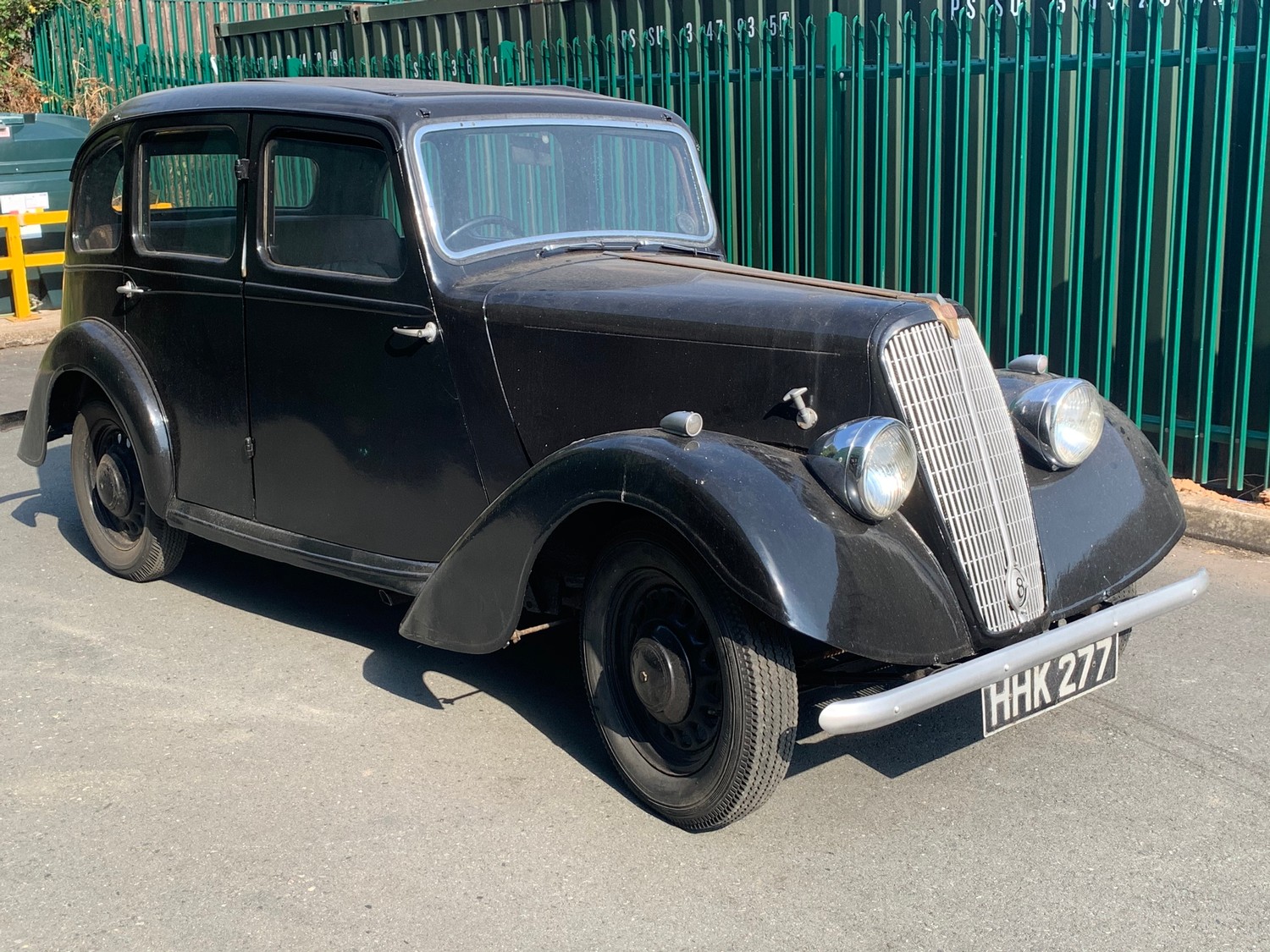 VINTAGE PRE WAR MOTOR CAR, JOWETT 8 8HP, REGISTRATION HHK 277