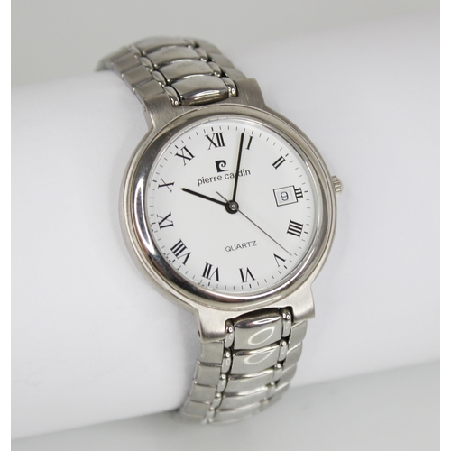 49 - A Citizen Eco-Drive wristwatch, the circular white dial with Arabic numerals and Day/Date window to ... 