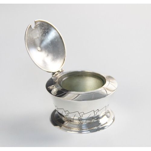 30A - An Art Deco silver wet mustard, Henry George Murphy, Birmingham 1935, of tapering circular form on r... 