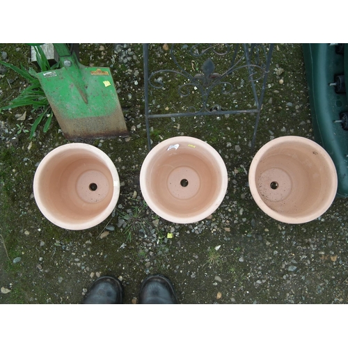 3 X GARDEN POTS