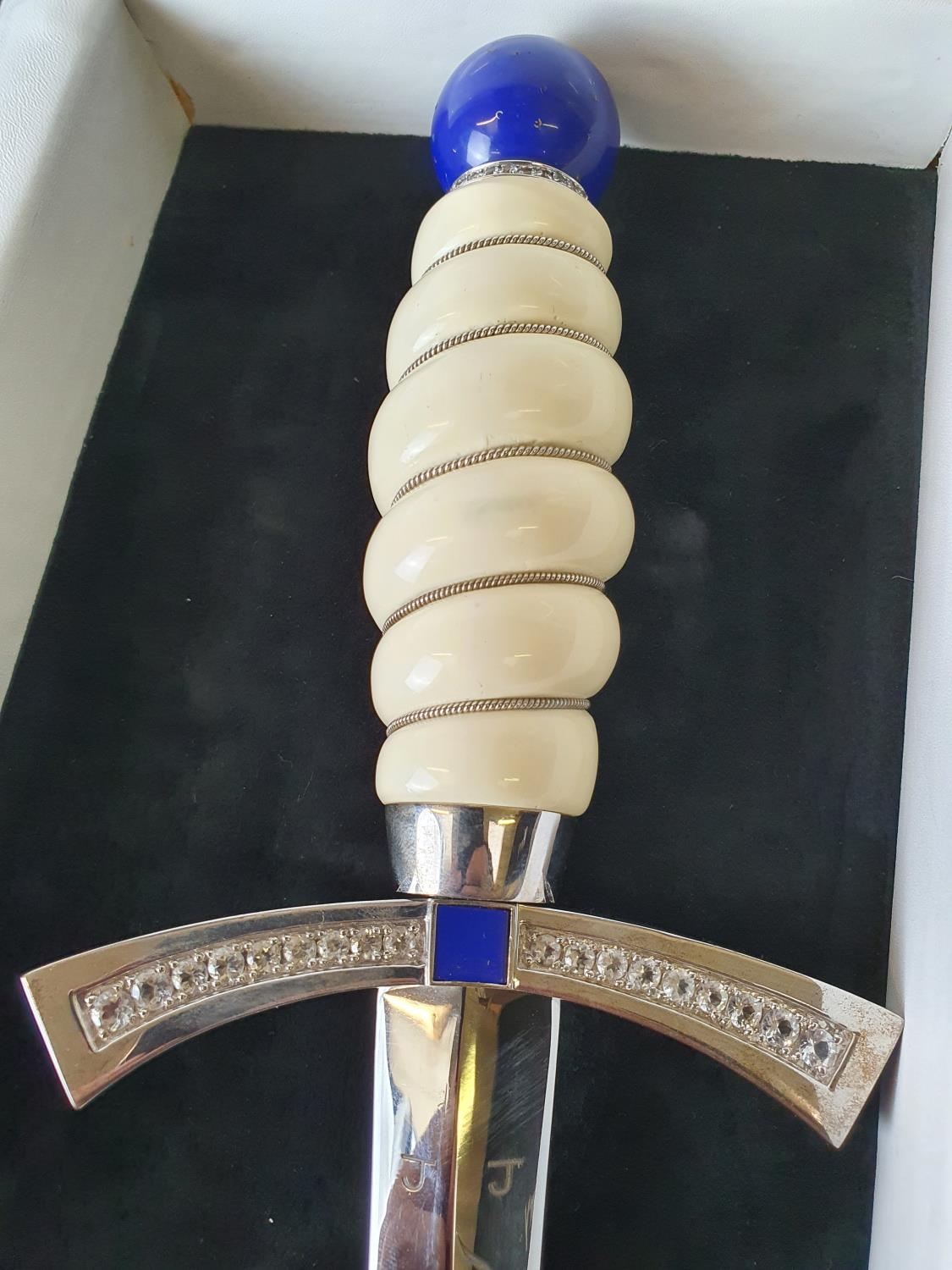 The Jagger Dagger Belvedere vodka set. This set was developed by Jade