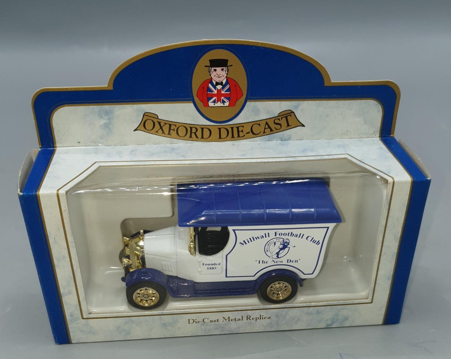 diecast metal replica