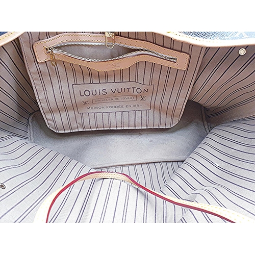 52 - LOUIS VUITTON HANDBAG (Complete With Box And Paperwork)
