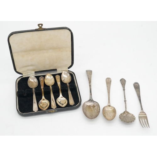 86 - A collection of silver. Including a cased part set of six silver teaspoons hallmarked: B&H, Sheffiel... 