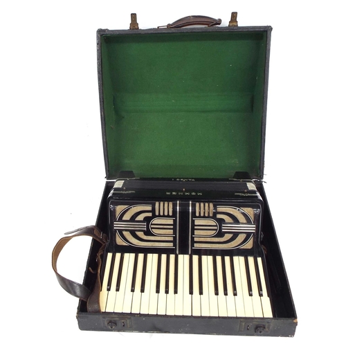 1032 - Hohner Tango 1 piano accordion, cased
