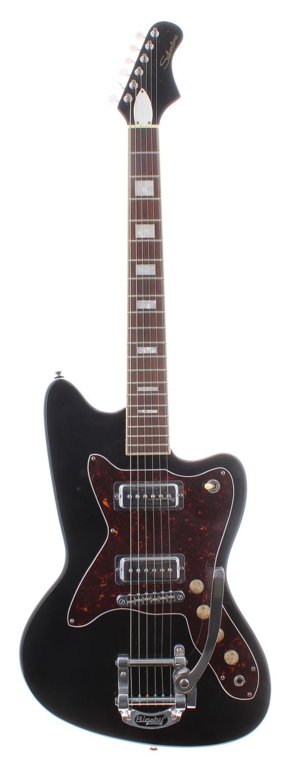 Silvertone 1478 electric guitar, made in Indonesia; Finish black