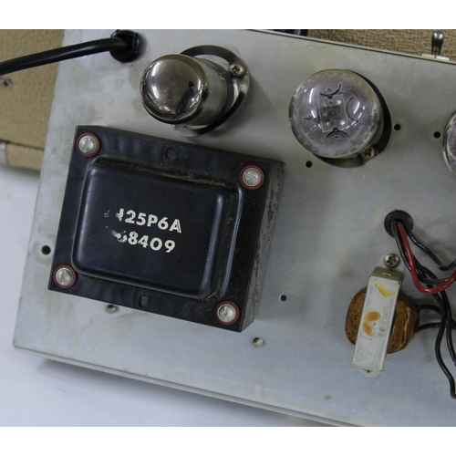 624 - 1962 Fender Tremolux-Amp guitar amplifier head and matching 2 x 12 speaker cabinet (USA voltage, re-... 