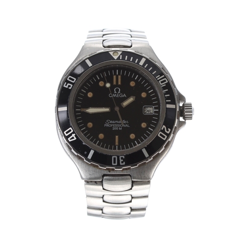 25 - Omega Seamaster Professional 200m (pre-Bond) stainless steel gentleman's wristwatch, ref. 396.1062, ... 