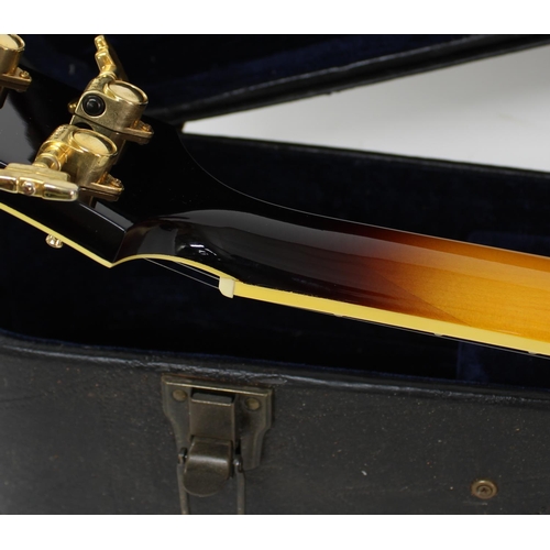 33 - Peerless Monarch electric archtop guitar, made in Korea, ser. no. PE3xxxxx6; Body: sunburst finish, ... 