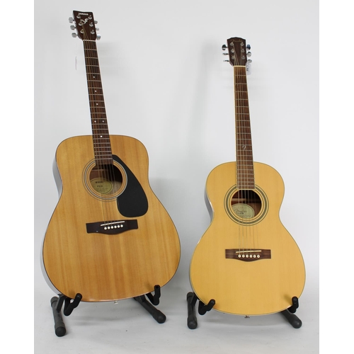 52 - 2004 Fender GDP100 acoustic guitar; together with a Yamaha F310 acoustic guitar (2)