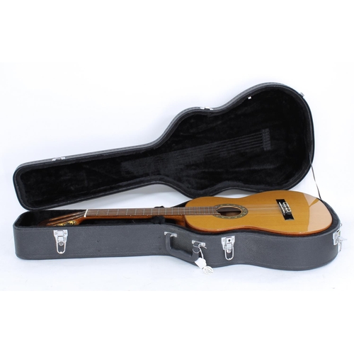 1326 - 2007 Farida C-52 classical guitar; Back and sides: mahogany; Top: natural; Neck: mahogany; Fretboard... 