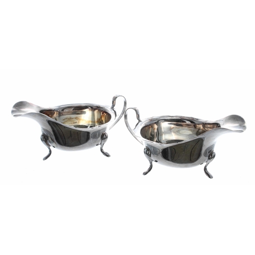 504 - Pair of Emile Viner’s silver sauce boats, Sheffield 1961, 6” wide, 7oz t... 