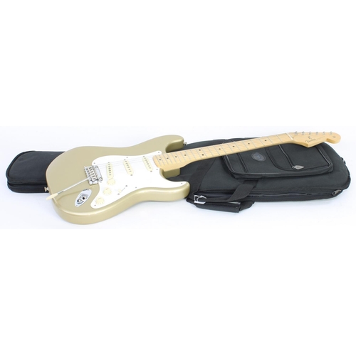 52 - 2018 Fender Classic Player '50s Stratocaster electric guitar, made in Mexico; Body: shoreline gold f... 