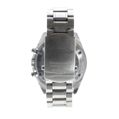 7 - Omega Speedmaster Professional chronograph 'Moonwatch' stainless steel gentleman's wristwatch, refer... 