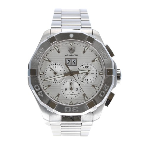 60 - Tag Heuer Aquaracer Calibre 45 chronograph automatic stainless steel gentleman's wristwatch, referen... 