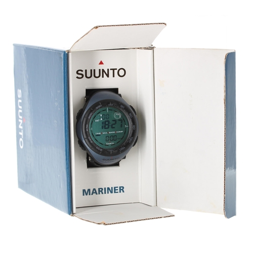 415 - Suunto Mariner digital sailing wristwatch, black rubber strap, quartz, 52mm; with original box and i... 