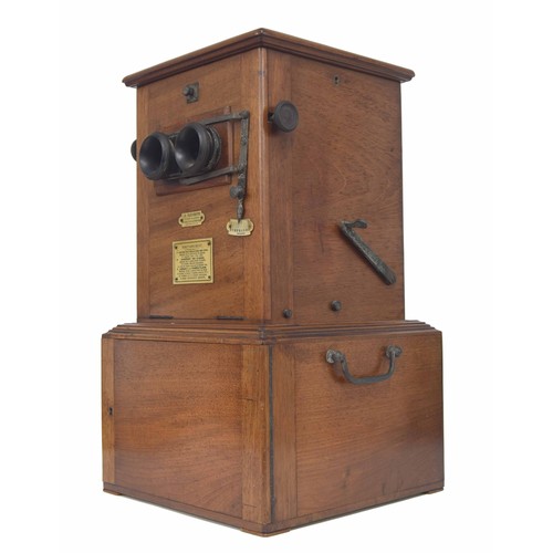 562 - Early 20th century French 'Le Taxiphote' Stereoscopic viewer, the mahogany table top case bearing iv... 