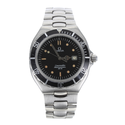 17 - Omega Seamaster 300 'Pre-Bond' 200 M Professional stainless steel gentleman's wristwatch, reference ... 
