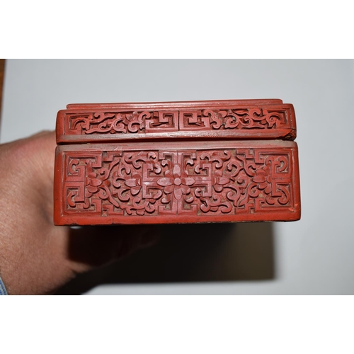 541 - A mixed lot of oriental items, to include: two Chinese cinnabar lacquer boxes and covers, largest 15... 