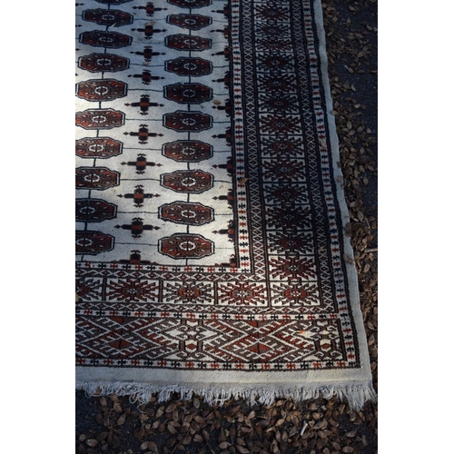 1246 - Two modern Persian rugs, largest 193 x 125cm.