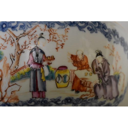 512 - A Chinese famille rose bowl, Qing, painted with panels of figures in gardens, 23.5cm diameter.... 