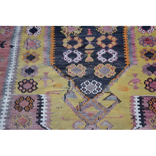 1078 - A Tribal rug, having geometric design, 150 x 108cm.