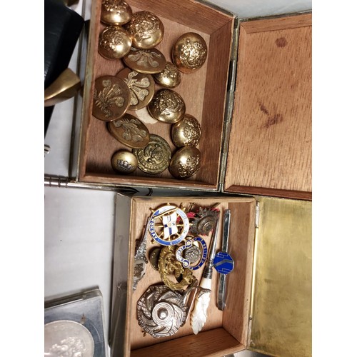 228 - Interesting box of military buttons, badges etc...