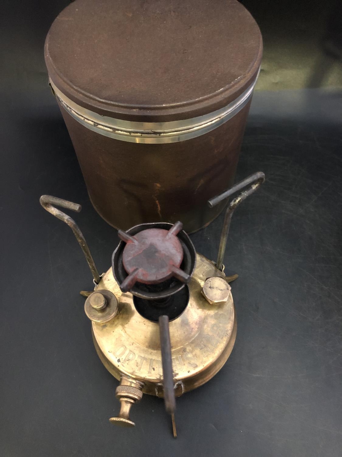 2 X VINTAGE PRIMER STOVES