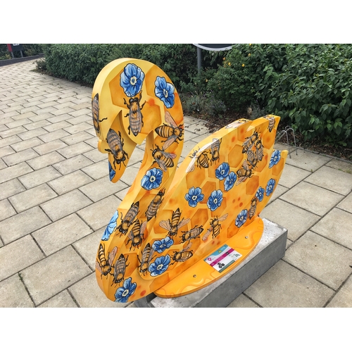 21 - SWAN 'BIRD AND THE BEES', Artist Donna Newman, Sponsor St Modwen Homes, Sponsored by Marston's Brewe... 