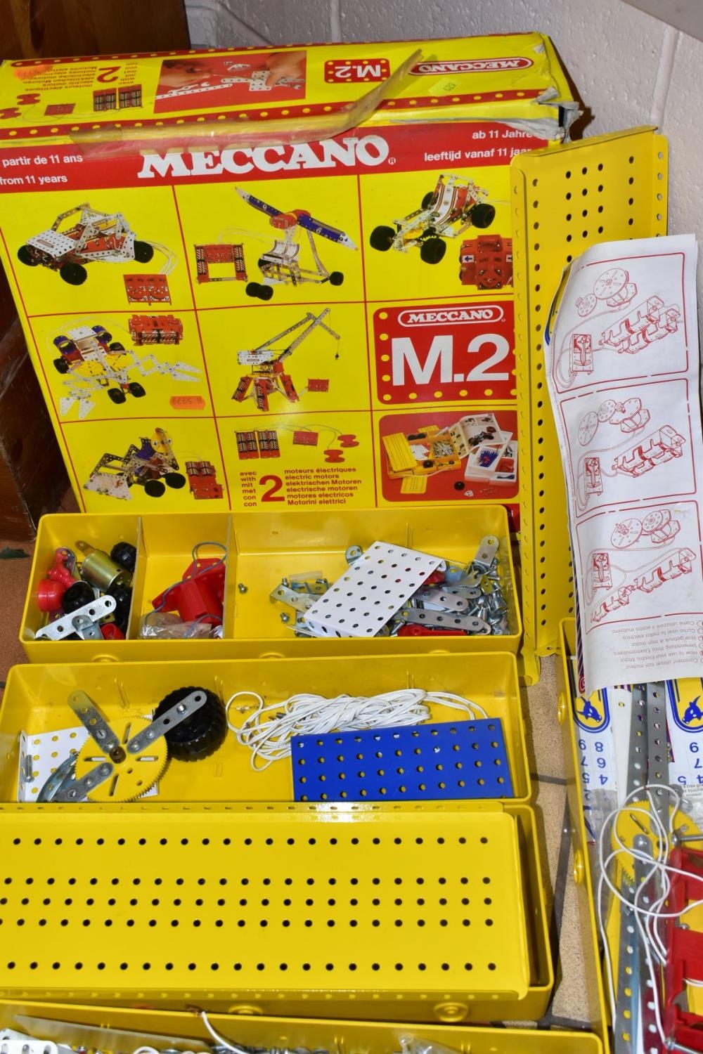 A QUANTITY OF 1980'S MECCANO, To Include Boxed Sets C And M.2 (contents ...