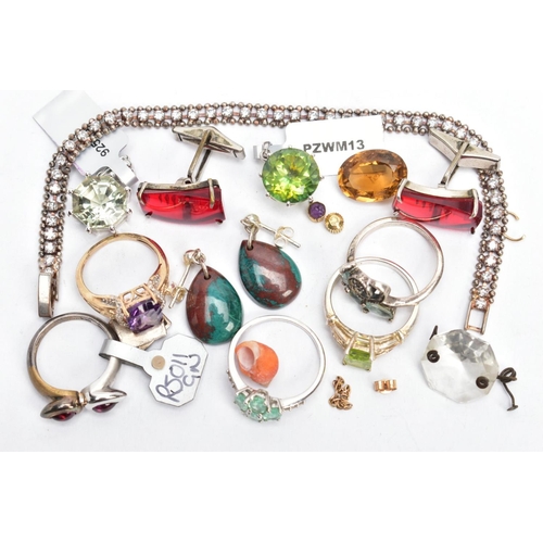 15 - A SELECTION OF JEWELLERY, to include a 9ct gold amethyst and diamond ring, designed with a rectangul... 
