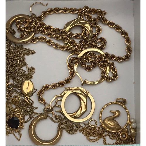 13 - A Selection of 9ct gold pendants, earrings and various scrap 9ct gold [15.60grams]