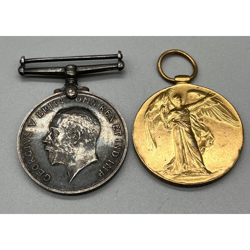 28 - Two WW1 Medals belonging to 19079D. A.  D.B. RUSSELL. D.H. R.N.F.