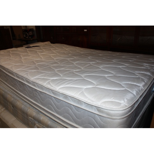 Silent Night Miracoil "Ambassador" Double Mattress (vgc)