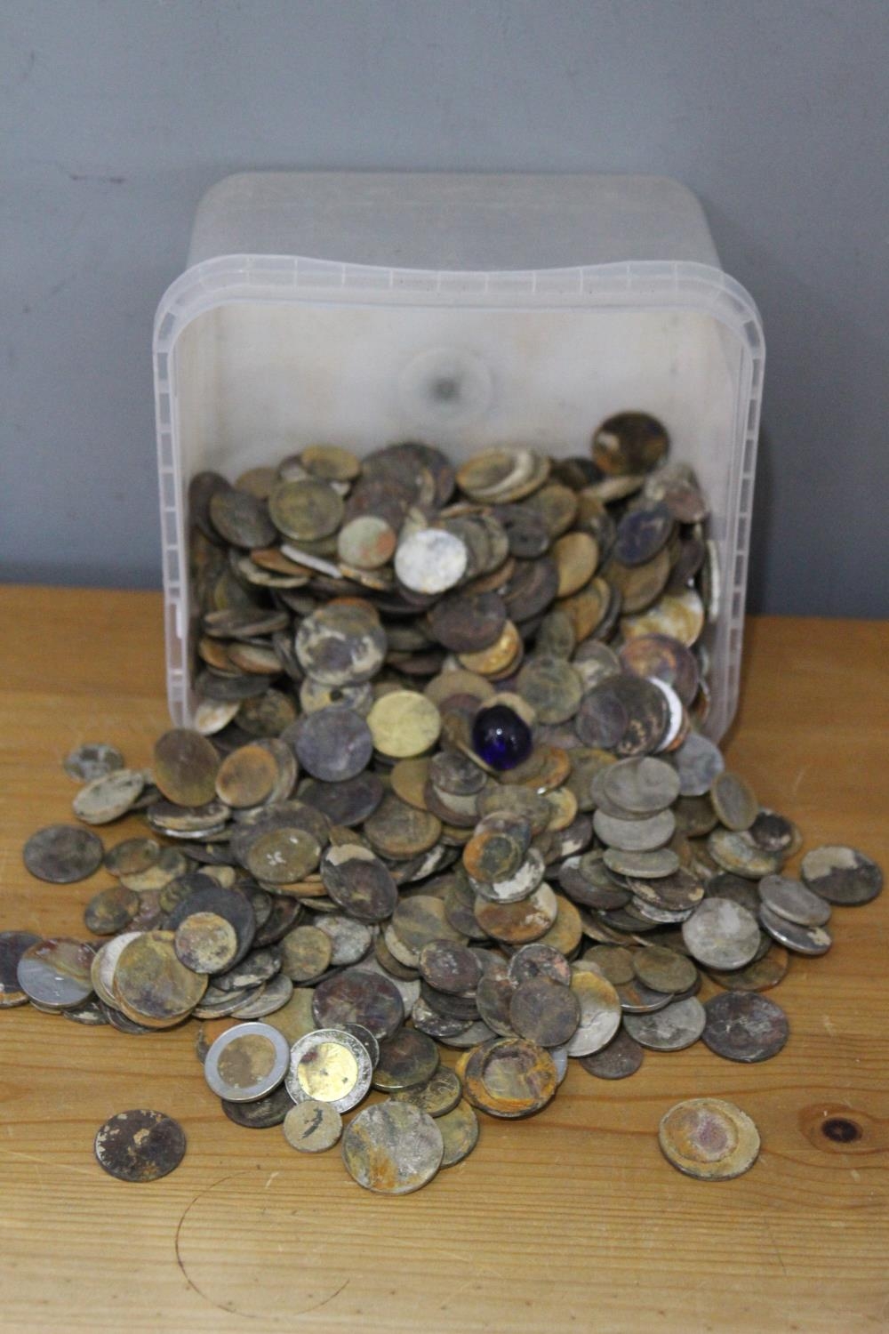 METAL DETECTOR FINDS