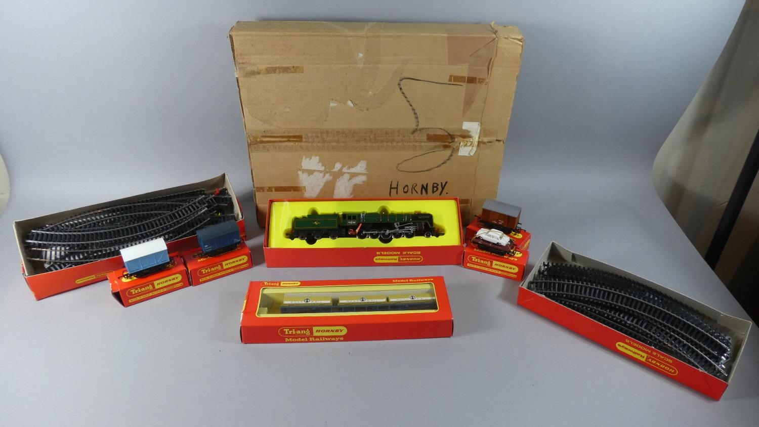 A Boxed Tri-Ang Hornby Railways Freight Train Set to include R.861 BRb ...