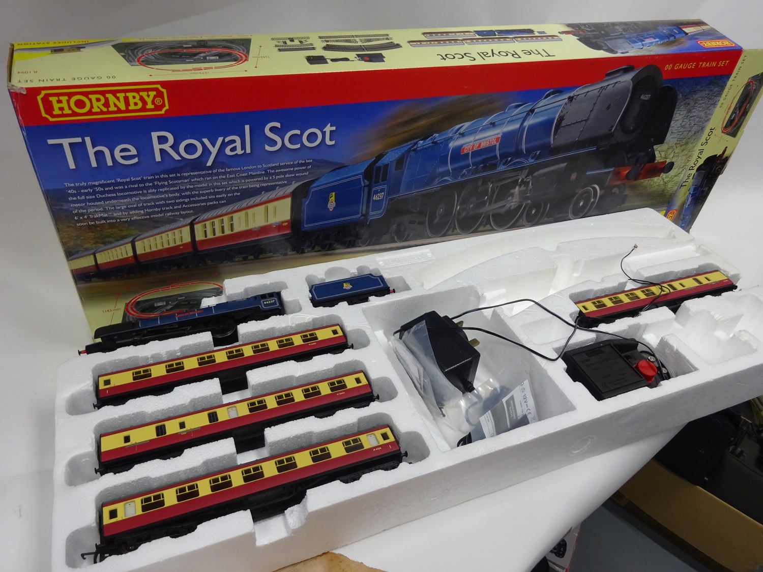 hornby royal scot train set