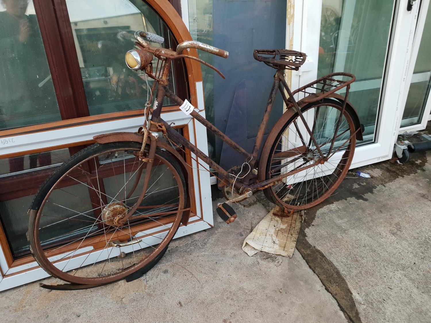 triumph ladies bike