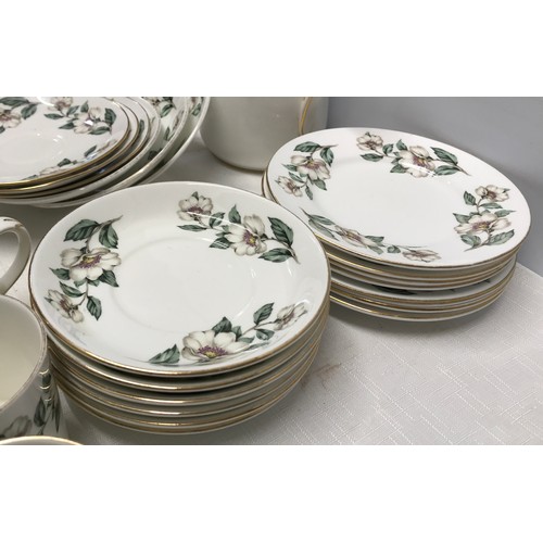 5 - A part set of Crown Staffordshire floral patterned dinner and tea ware to include 2  meat plates 40c... 