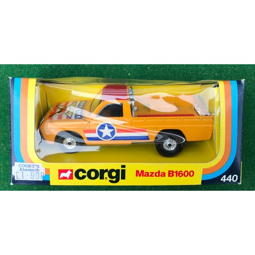 45 - Lot containing boxed Corgi diecast model vehicles plus one matchbox vehicle. Lot includes Corgi Juni... 