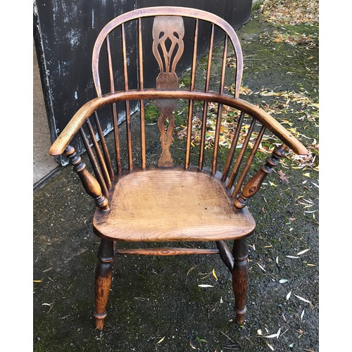 1260 - Oak Windsor stick back armchair, height to seat 43cms, height to back 91cms, 66cms w.