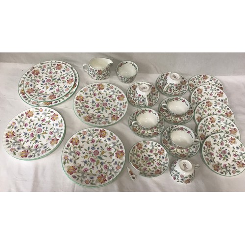 25 - Minton Haddon Hall tea and dinner ware 26 pieces in total. Cake plate, minus handle, six dinner plat... 
