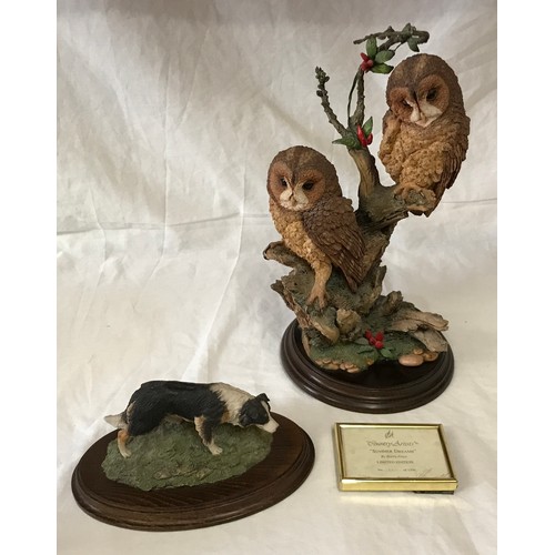 26 - A Country artist model 'Summer Dreams' 923 of 1500 of two Owls 34cms h together with a Country Artis... 