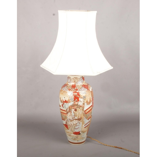 12 - A Large Satsuma Table Lamp with Shade (Working).