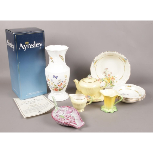 48 - Miscellaneous ceramic's. Aynsley Crown Vase limited edition 1998 (boxed) 25.5cm height, Crown Devon ... 