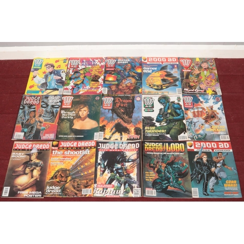56 - A collection of 2000 AD & Judge Dredd comics. (26)