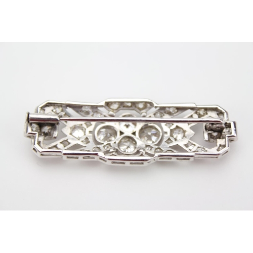 66 - A Beautiful 1930's Diamond and Platinum Set Brooch Set with Four Diamonds in a Collar Setting with F... 